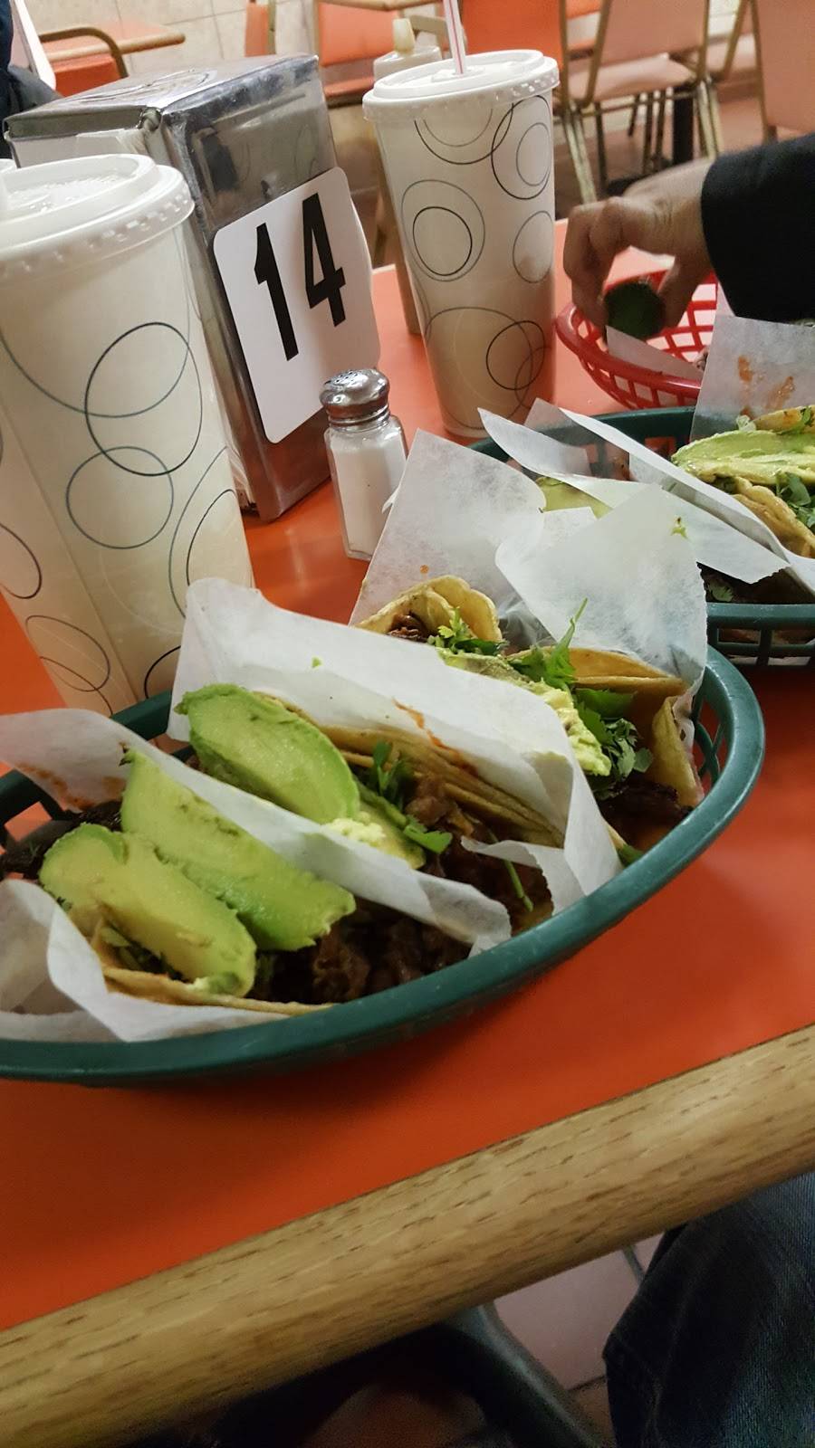 Atotonilco Taqueria | restaurant | 1649 W 47th St, Chicago, IL 60609, USA | 7732475870 OR +1 773-247-5870