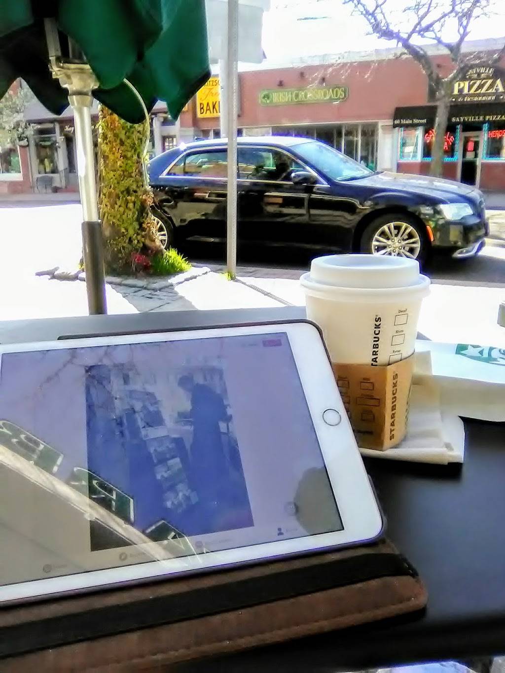 Starbucks | cafe | 59 Main St, Sayville, NY 11782, USA | 6312448983 OR +1 631-244-8983