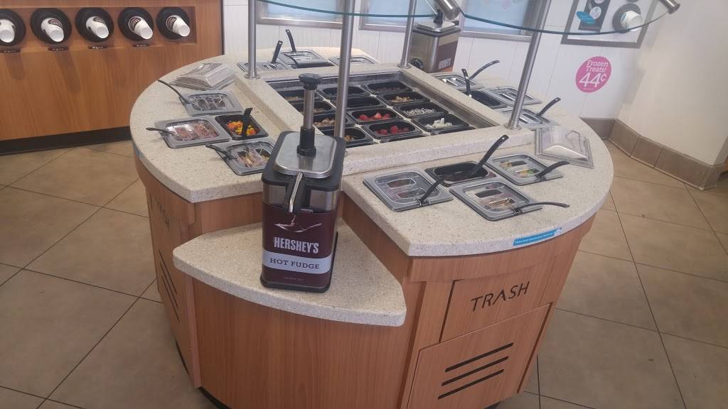 RaceTrac | bakery | 8124 Forest Ln, Dallas, TX 75243, USA | 2143485858 OR +1 214-348-5858