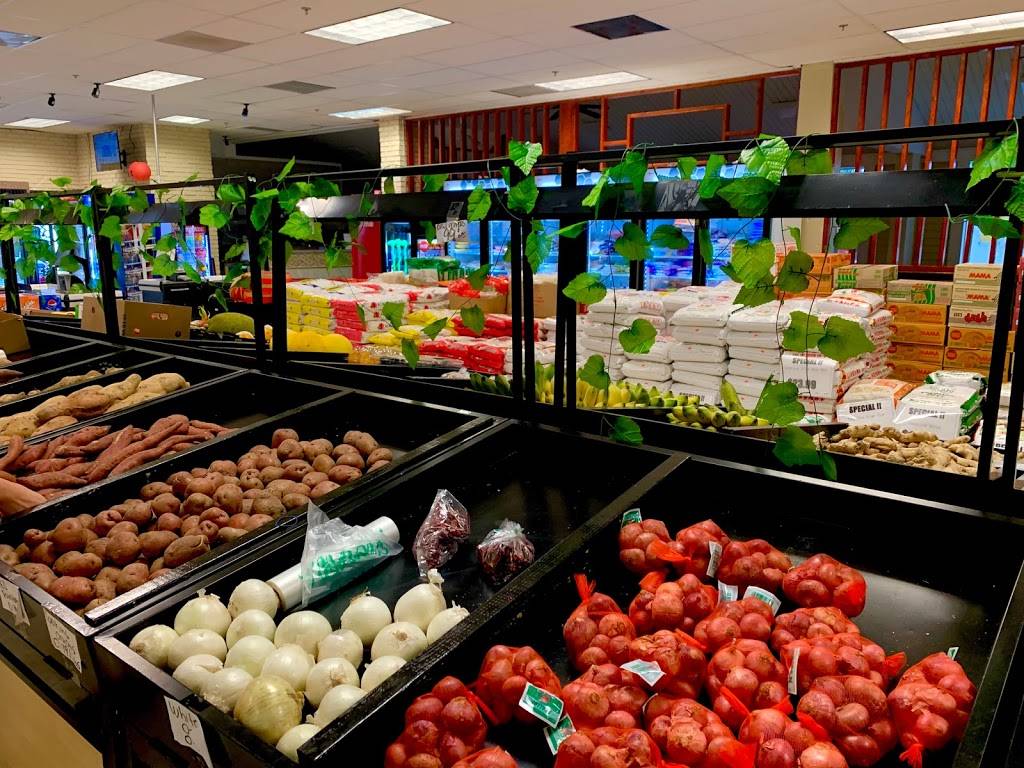 International Market | restaurant | 7306 Lake Worth Rd, Lake Worth, FL 33467, USA | 5619681556 OR +1 561-968-1556