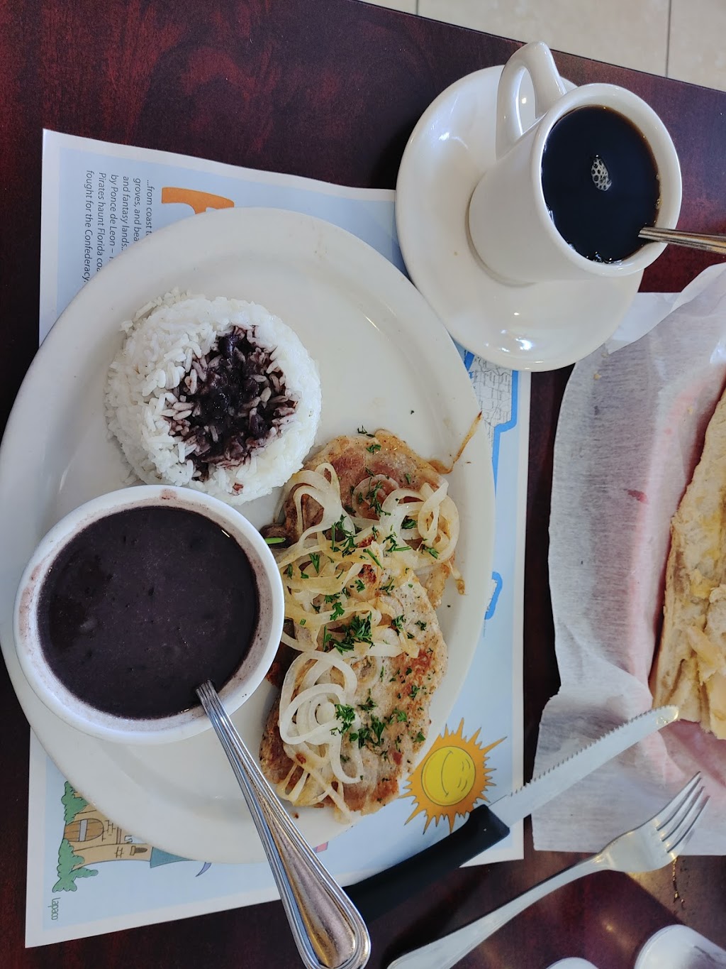 Yoyito Cafeteria Restaurant | restaurant | 8190 SW 8th St, Miami, FL 33144, USA | 3052612626 OR +1 305-261-2626