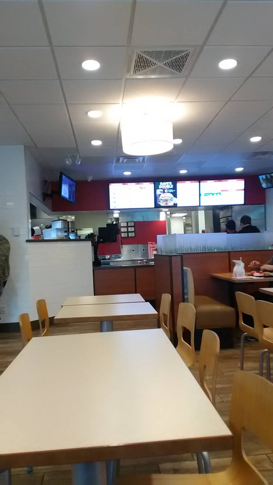 Wendys | restaurant | 2964 W Camp Wisdom Rd, Grand Prairie, TX 75052, USA | 9726395145 OR +1 972-639-5145