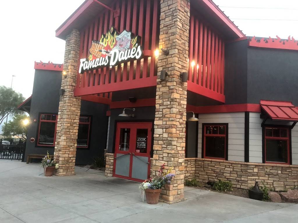 Famous Daves Bar-B-Que | restaurant | 4390 Blue Diamond Rd, Las Vegas, NV 89139, USA | 7026337427 OR +1 702-633-7427