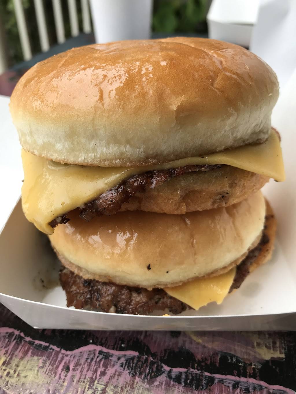 Burgers Never Say Die | restaurant | 2388 Glendale Blvd Unit A, Los Angeles, CA 90039, USA | 3239226161 OR +1 323-922-6161