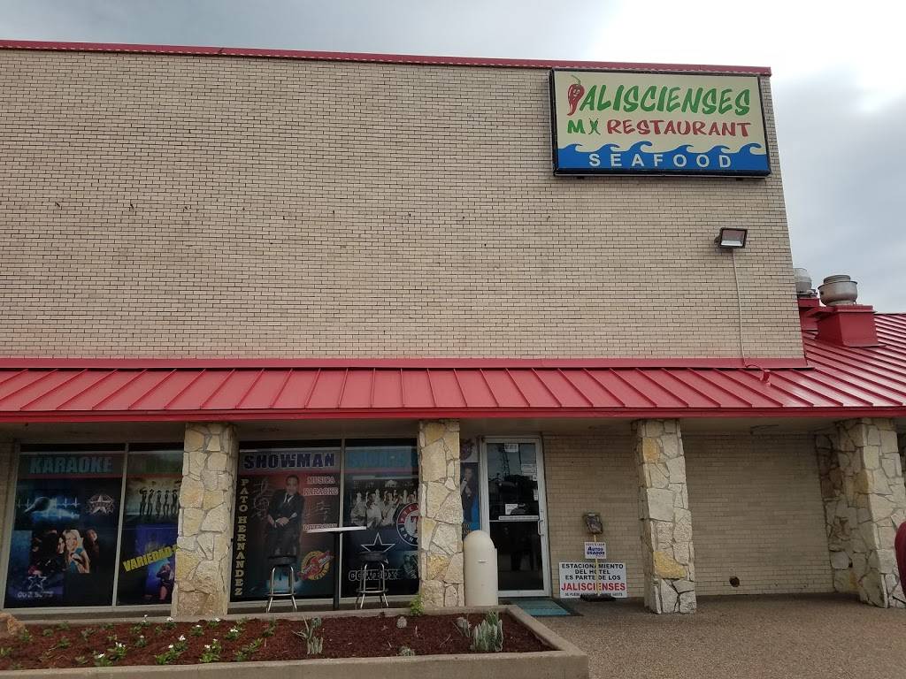 Los Jaliscienses Sports Bar | restaurant | 3501 E Division St, Arlington, TX 76011, USA | 8176403034 OR +1 817-640-3034