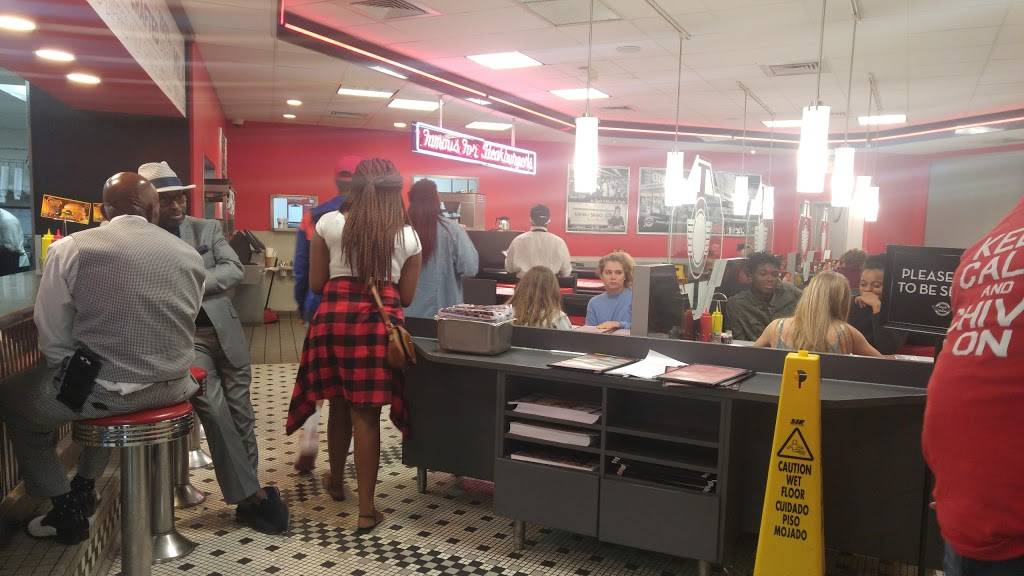 Steak n Shake | restaurant | 5371 W Main St, Kalamazoo, MI 49009, USA | 2693494631 OR +1 269-349-4631