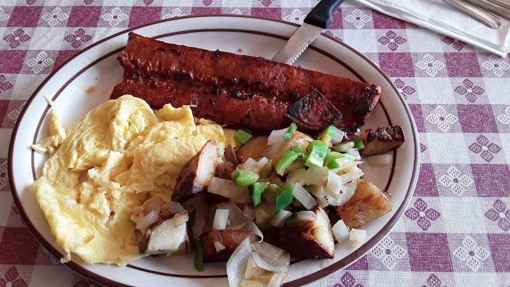 The Train Depot | restaurant | 3045 E Ashlan Ave, Fresno, CA 93726, USA | 5594421401 OR +1 559-442-1401