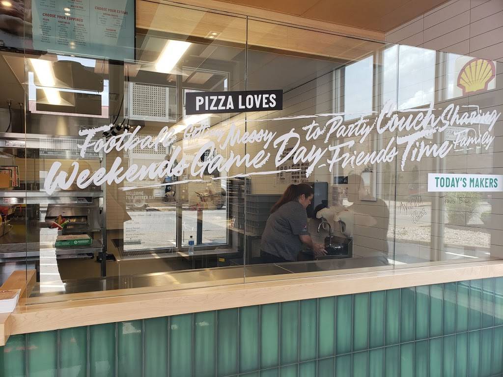 Papa Johns Pizza | restaurant | 117 W Liberty St, Louisville, KY 40202, USA | 5025877272 OR +1 502-587-7272