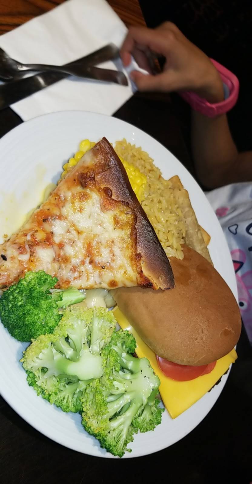 Medley Buffet | restaurant | 7300 N Aliante Pkwy #2502, North Las Vegas, NV 89084, USA | 7026927777 OR +1 702-692-7777