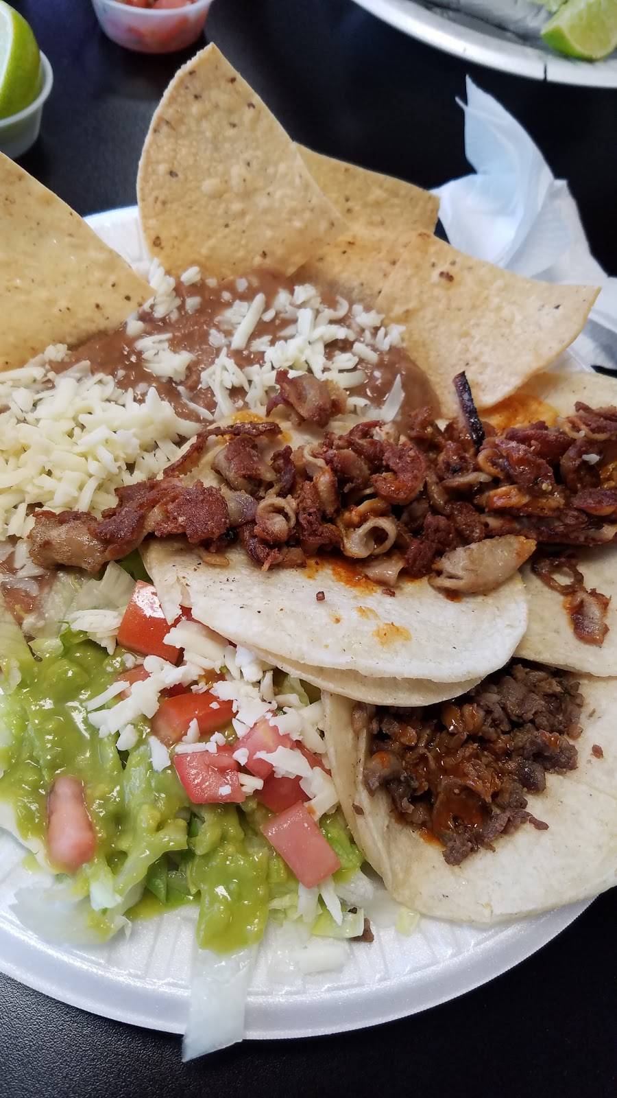 El Taco Llama | restaurant | 7559 Topanga Canyon Blvd, Canoga Park, CA 91303, USA | 8189927409 OR +1 818-992-7409