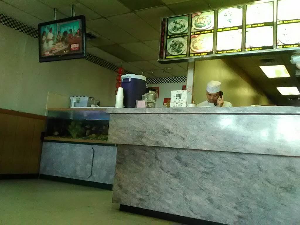 Eastern Wok | restaurant | 3877 S High St, Columbus, OH 43207, USA | 6144929300 OR +1 614-492-9300