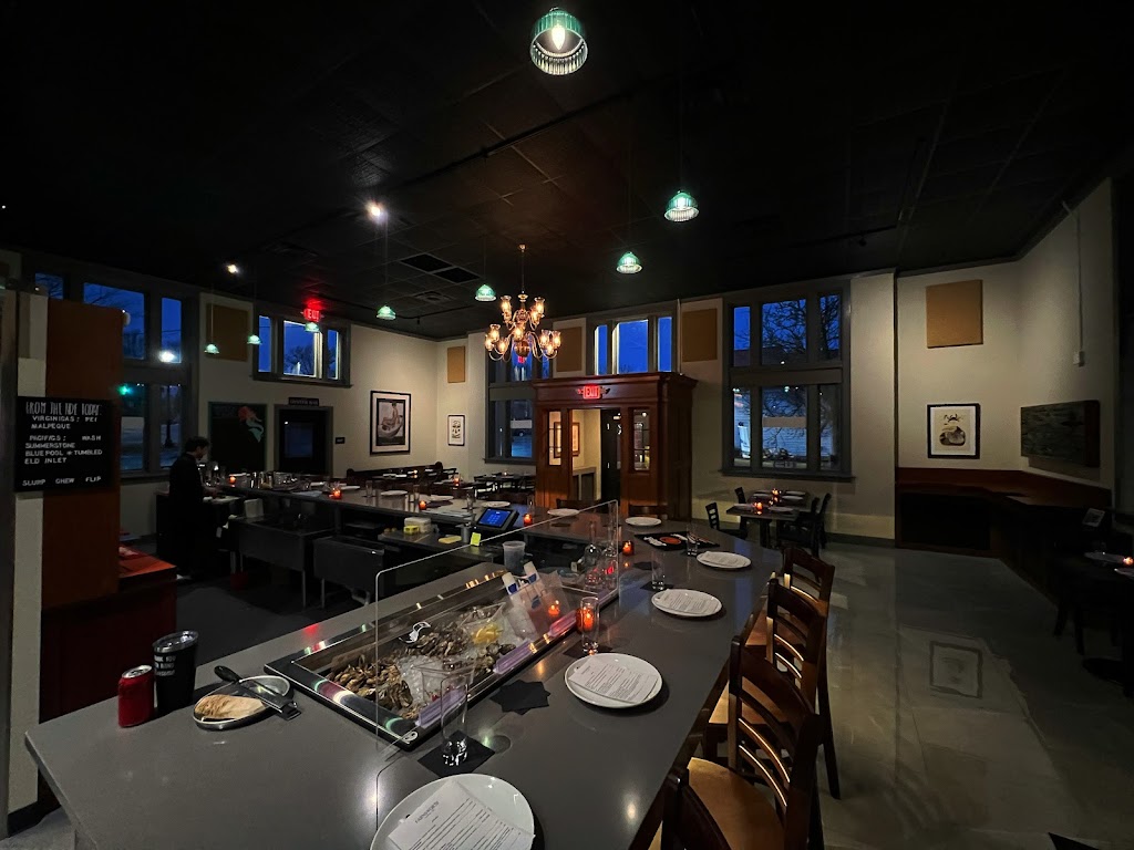 Farnsworth Cocktail Bar | restaurant | 219 Farnsworth Rd, Waterville, OH 43566, USA | 5679520162 OR +1 567-952-0162