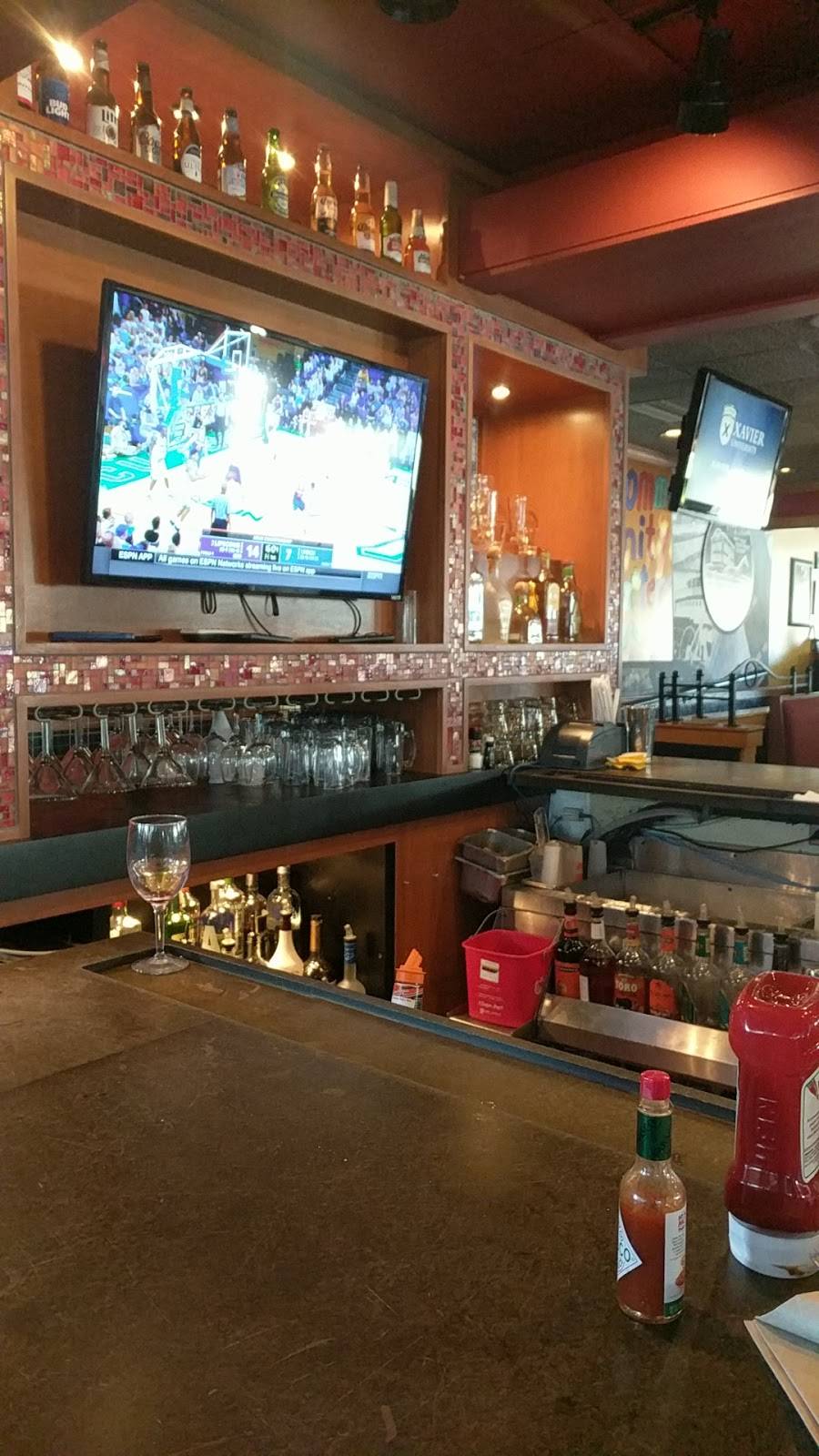 Applebees Grill + Bar | restaurant | 30 Crestview Hills Mall Rd, Crestview Hills, KY 41017, USA | 8593416708 OR +1 859-341-6708