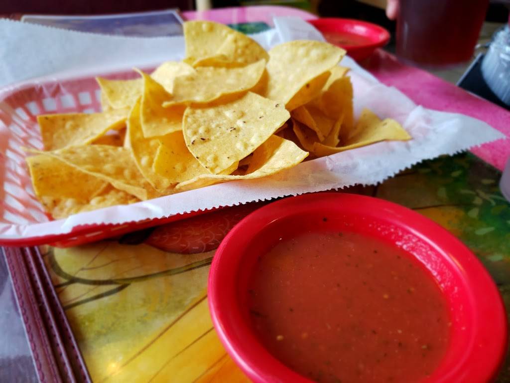 Sergio Mexican Bar & Grill | restaurant | 1330 W McCord St, Centralia, IL 62801, USA | 6185335801 OR +1 618-533-5801