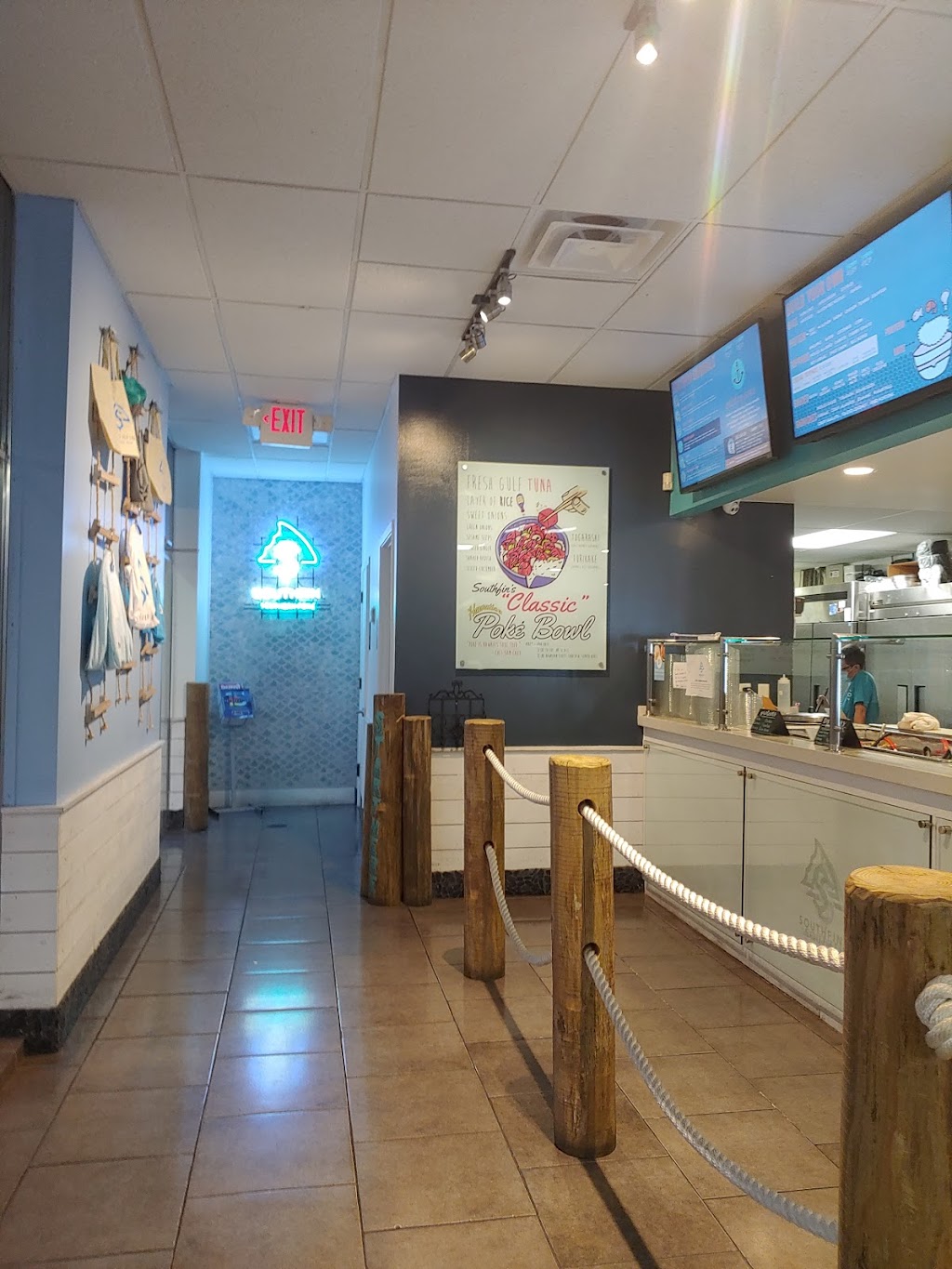 Southfin Southern Poké | restaurant | 4321 Perkins Rd, Baton Rouge, LA 70808, USA | 2253027613 OR +1 225-302-7613