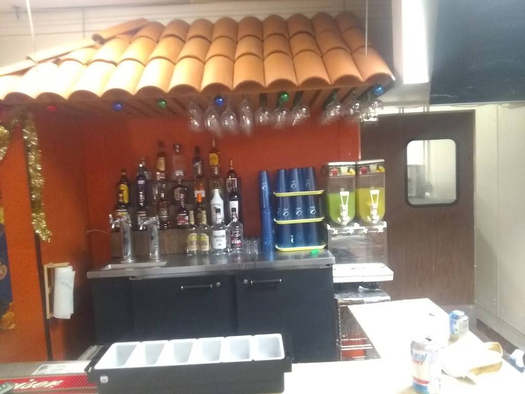 tequila mexican restaurant & bar | restaurant | 613 Flindt Dr, Storm Lake, IA 50588, USA | 7122130132 OR +1 712-213-0132