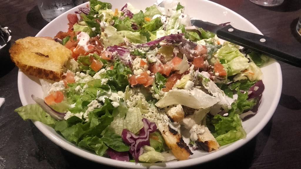 Red Robin Gourmet Burgers and Brews | restaurant | 11420 Capital Blvd, Wake Forest, NC 27587, USA | 9195620276 OR +1 919-562-0276