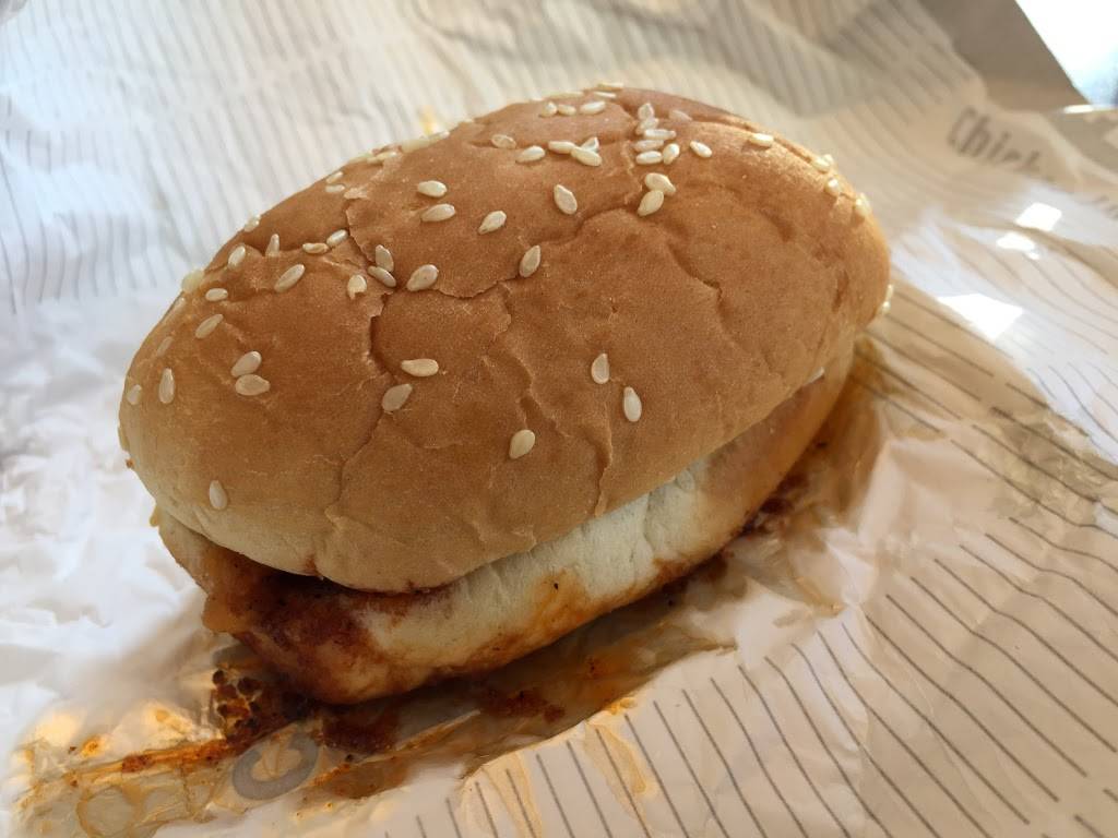 KFC | restaurant | 223 E Foothill Blvd, Rialto, CA 92376, USA | 9098744547 OR +1 909-874-4547