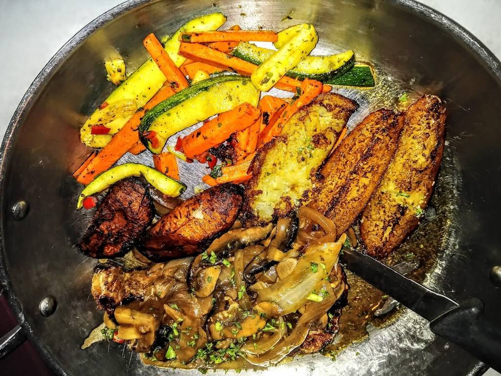 Vicente’s Cuban Cuisine | restaurant | 1250 Library St, Detroit, MI 48226, USA | 3139628800 OR +1 313-962-8800