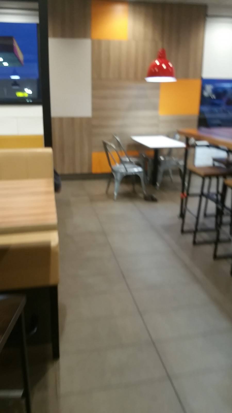 McDonalds | restaurant | 3191 Capac Rd, Capac, MI 48014, USA | 8103959399 OR +1 810-395-9399