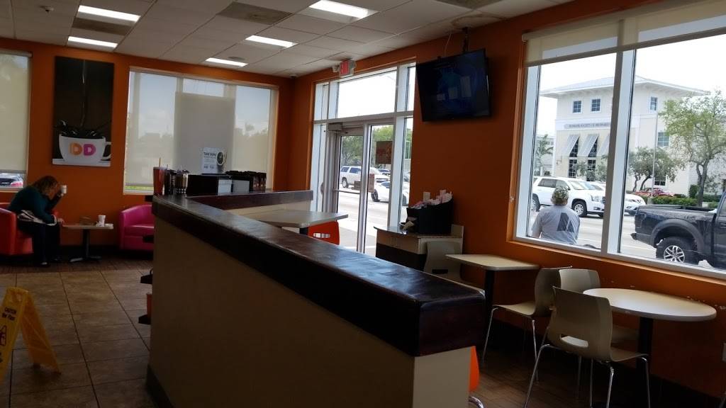 Dunkin | bakery | 2091 Griffin Rd, Dania Beach, FL 33312, USA | 9549818784 OR +1 954-981-8784