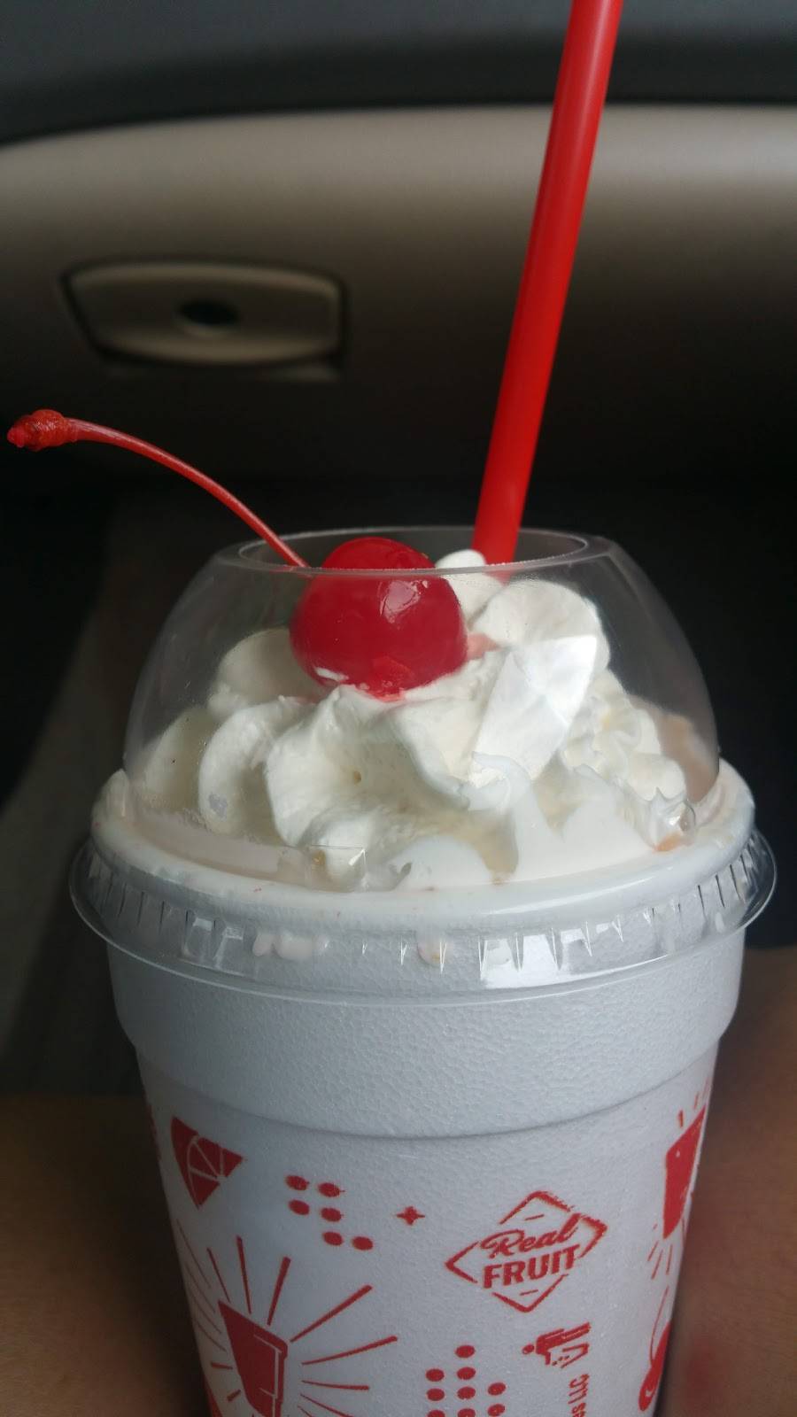 Sonic Drive-In | restaurant | 1780 Us Highway 1, Vero Beach, FL 32960, USA | 7725670297 OR +1 772-567-0297