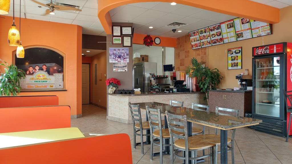 Robertitos | restaurant | 3157 Fowler Ave, Clovis, CA 93611, USA | 5598400587 OR +1 559-840-0587