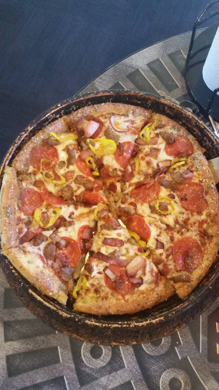 Pizza Hut | meal takeaway | 26800 Plymouth Rd, Redford Charter Twp, MI 48239, USA | 3139370002 OR +1 313-937-0002