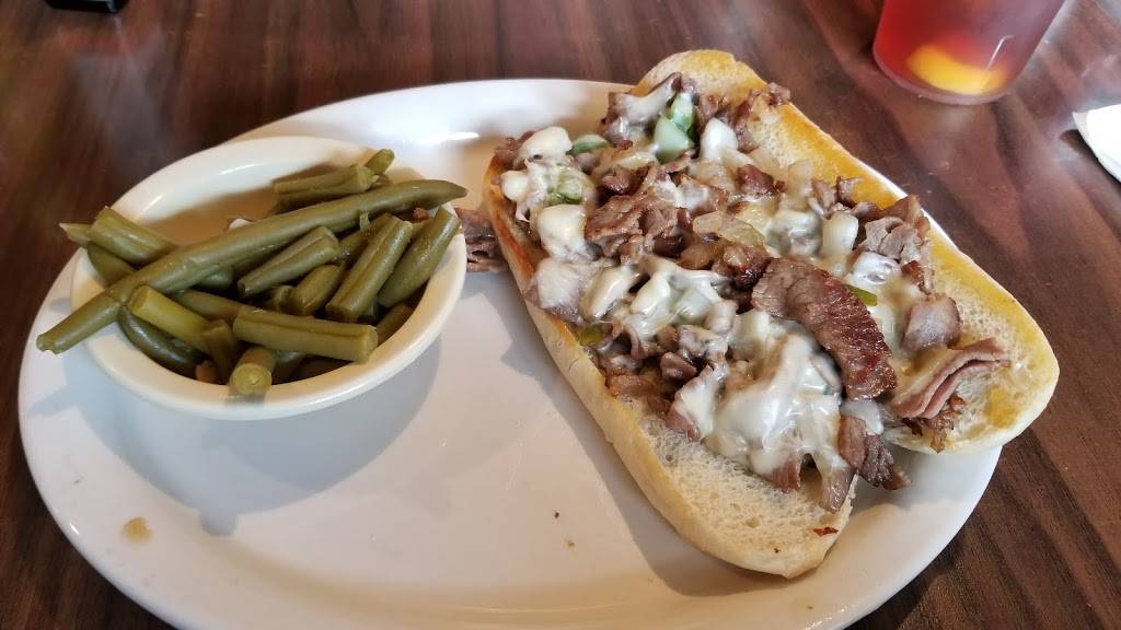 Uncle Ronnies | restaurant | 1201 Derek Lincoln Dr, West Burlington, IA 52655, USA | 3197527765 OR +1 319-752-7765