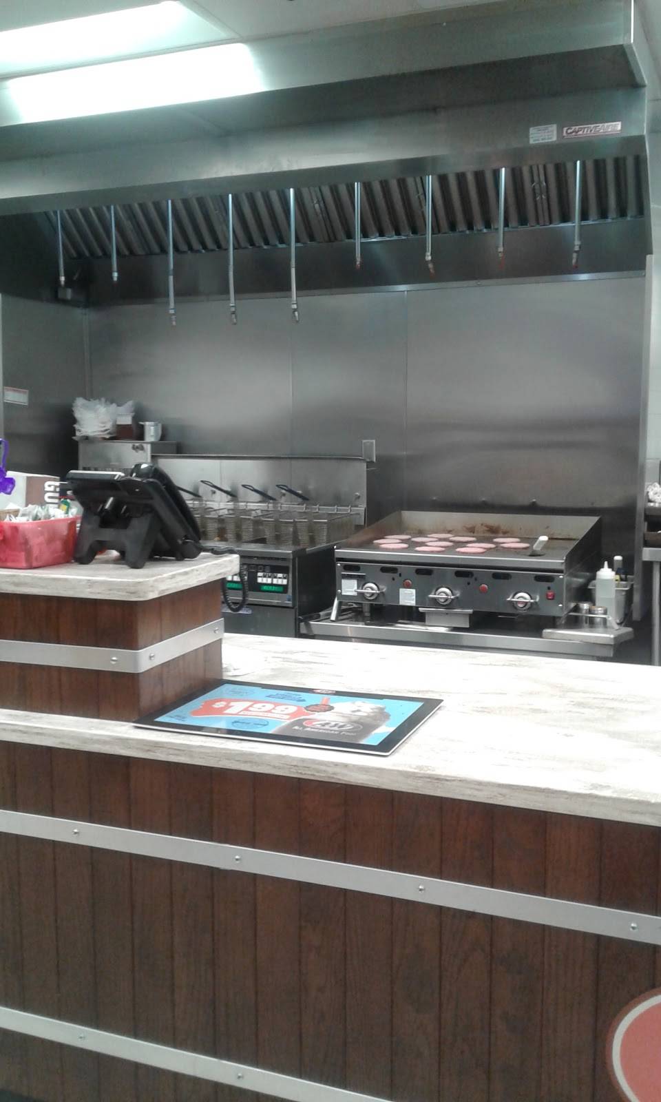 A&W Restaurant | restaurant | 1405 W El Monte Way, Dinuba, CA 93618, USA | 5593155191 OR +1 559-315-5191