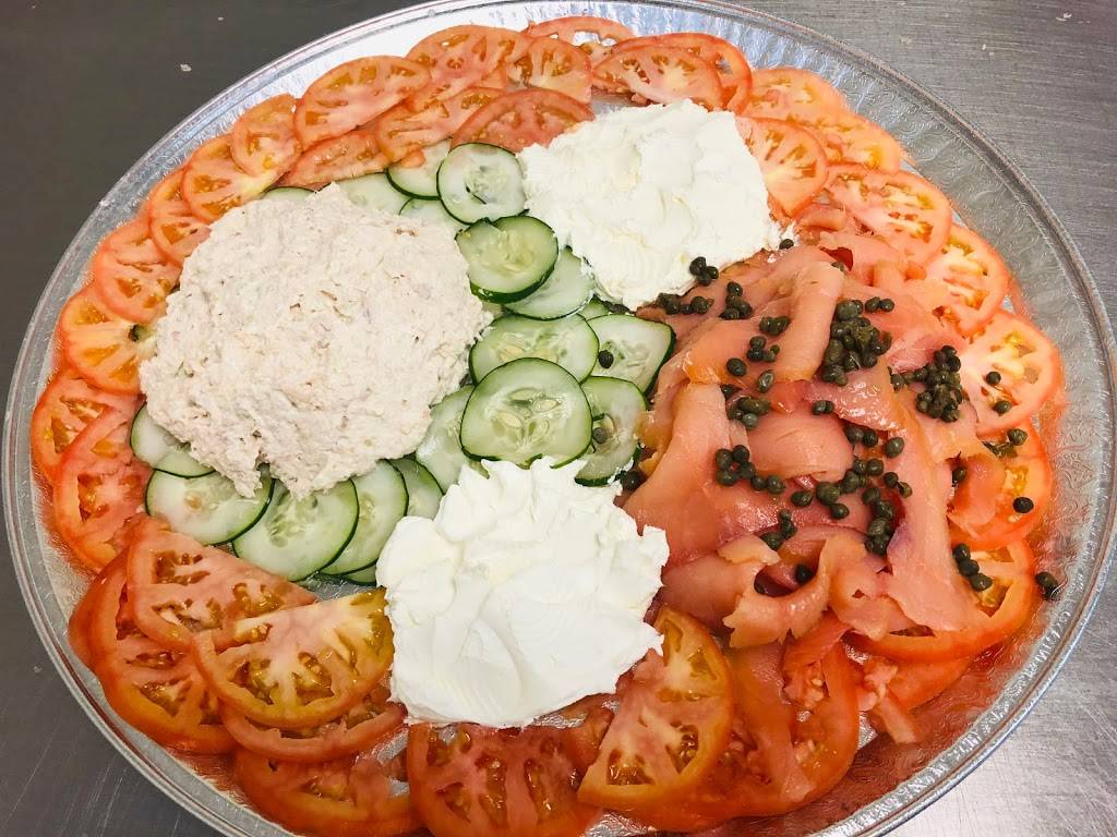 Newark Deli & Bagels | meal takeaway | 36 E Main St, Newark, DE 19711, USA | 3022667150 OR +1 302-266-7150