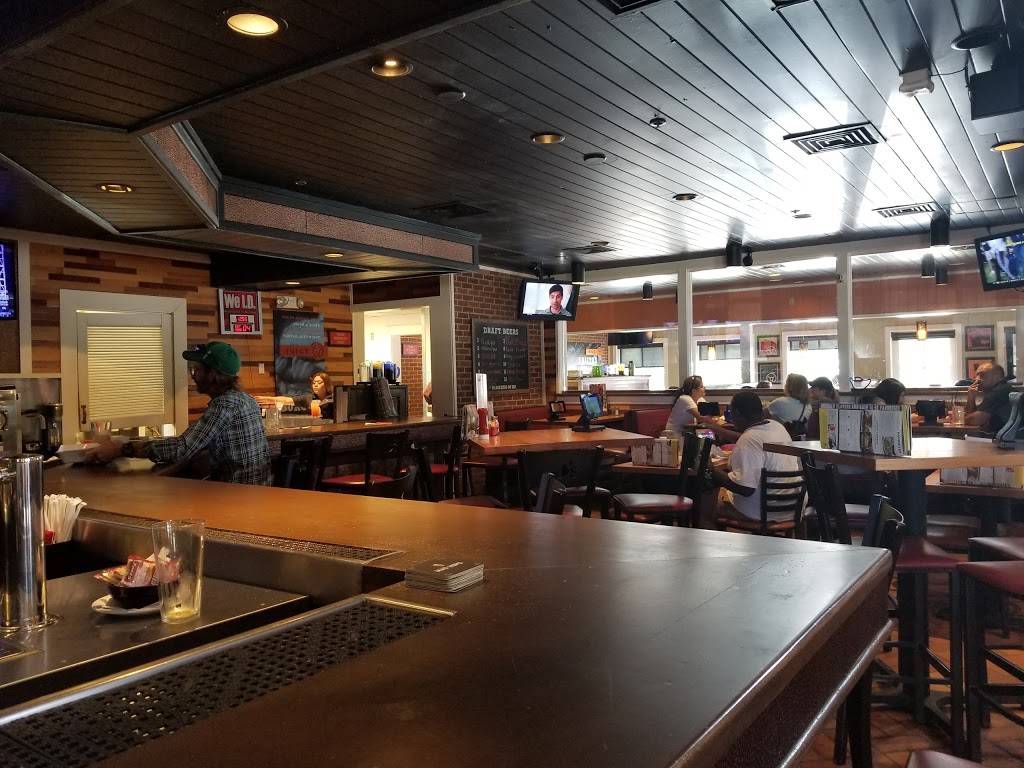 Chilis Grill & Bar | meal takeaway | 412 Westchase Dr, Grand Prairie, TX 75052, USA | 9726420006 OR +1 972-642-0006