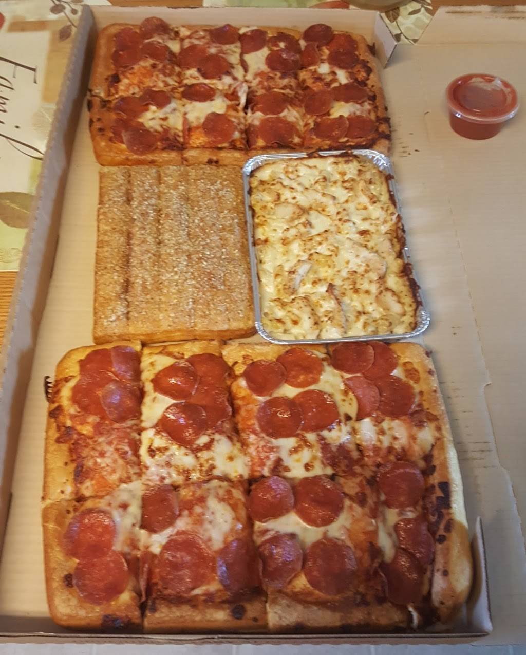 Pizza Hut | restaurant | 2600 Mitchell Rd Ste P, Ceres, CA 95307, USA | 2095375300 OR +1 209-537-5300