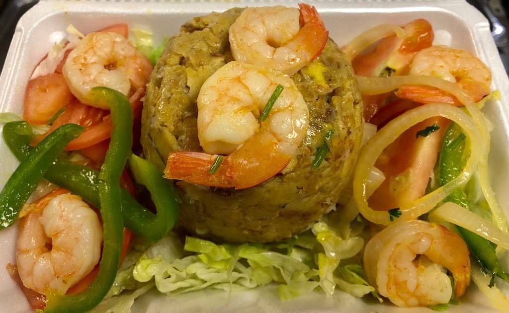 El Tipico | restaurant | 29 Neptune Blvd, Lynn, MA 01902, USA | 7815869535 OR +1 781-586-9535