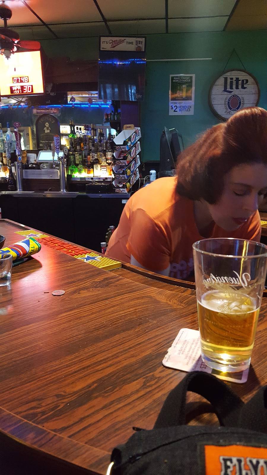 Prima Motel & Lounge | restaurant | 502 Ringold St, Phoenixville, PA 19460, USA | 6109352666 OR +1 610-935-2666