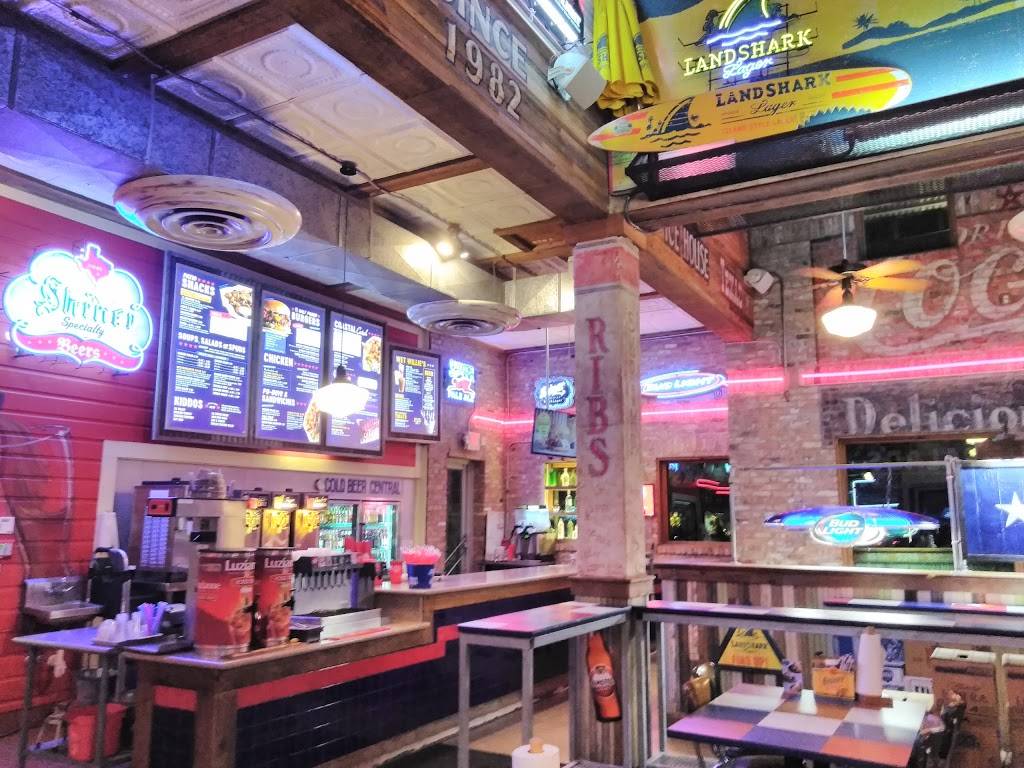 Willies Grill & Icehouse | restaurant | 4051 N Loop 1604 W, San Antonio, TX 78257, USA | 2104934333 OR +1 210-493-4333