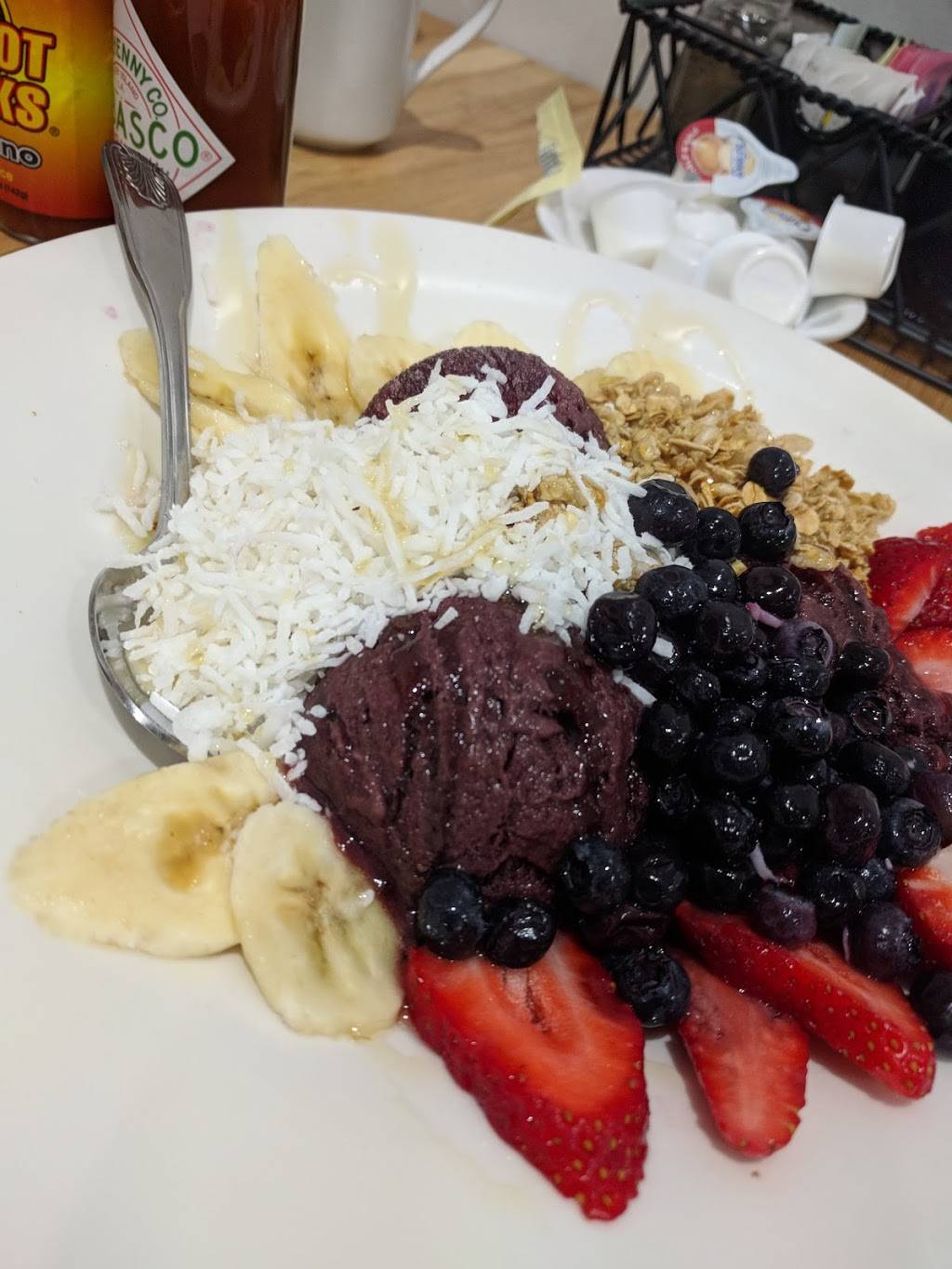 The Broken Yolk Cafe | restaurant | 2488 Foothill Blvd, La Verne, CA 91750, USA | 9095939655 OR +1 909-593-9655