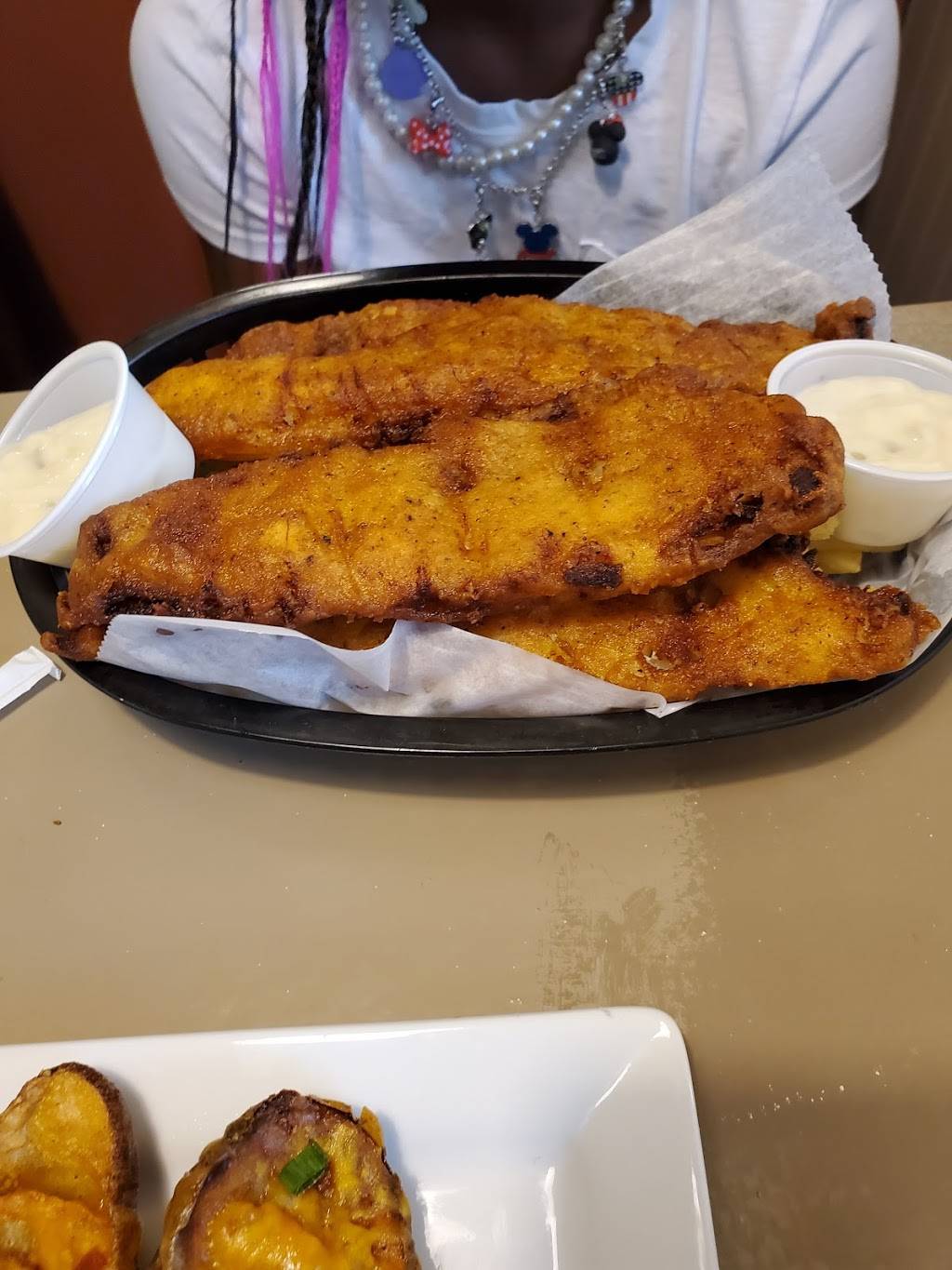 Crown’s kitchen | restaurant | 3412 Glenmore Ave, Cincinnati, OH 45211, USA | 5134292025 OR +1 513-429-2025