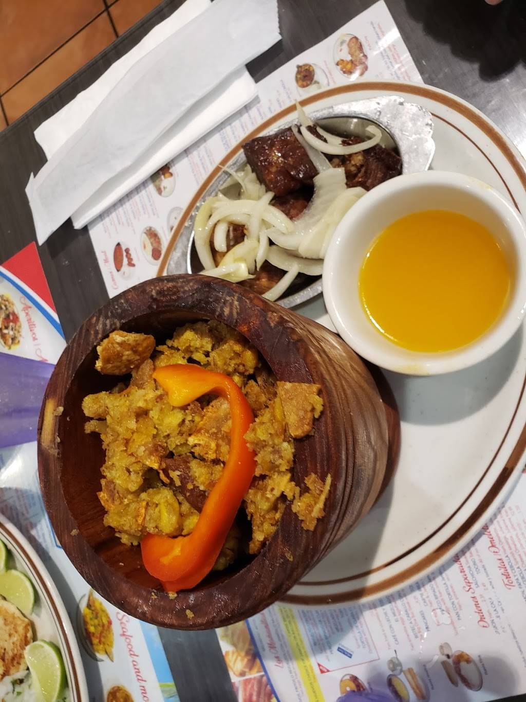 Caribe Cafe Restaurant | restaurant | 2660 SW 137th Ave, Miami, FL 33175, USA | 3055510012 OR +1 305-551-0012