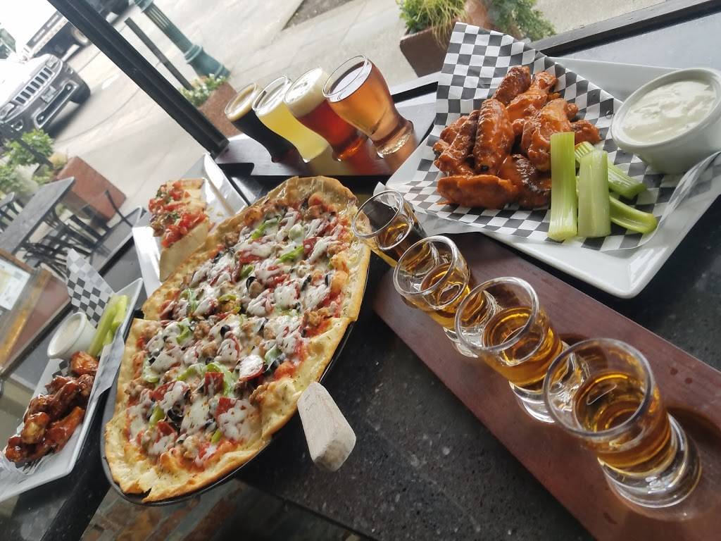 Jacksons Restaurant | restaurant | 1537 Cole St, Enumclaw, WA 98022, USA | 3602842424 OR +1 360-284-2424