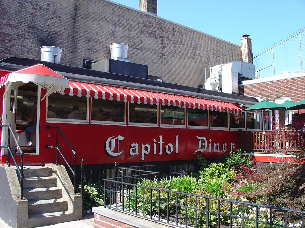 Capitol Diner | restaurant | 431 Union St, Lynn, MA 01901, USA | 7815959314 OR +1 781-595-9314