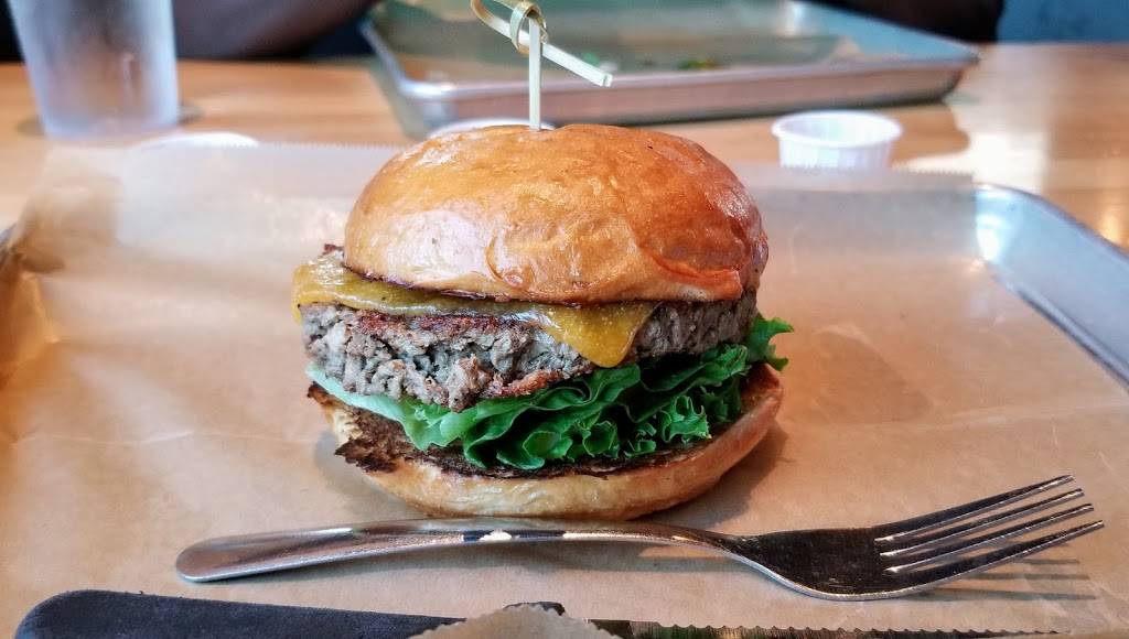 Hopdoddy Burger Bar | restaurant | 2300 W 7th St Ste 140, Fort Worth, TX 76107, USA | 8172702337 OR +1 817-270-2337