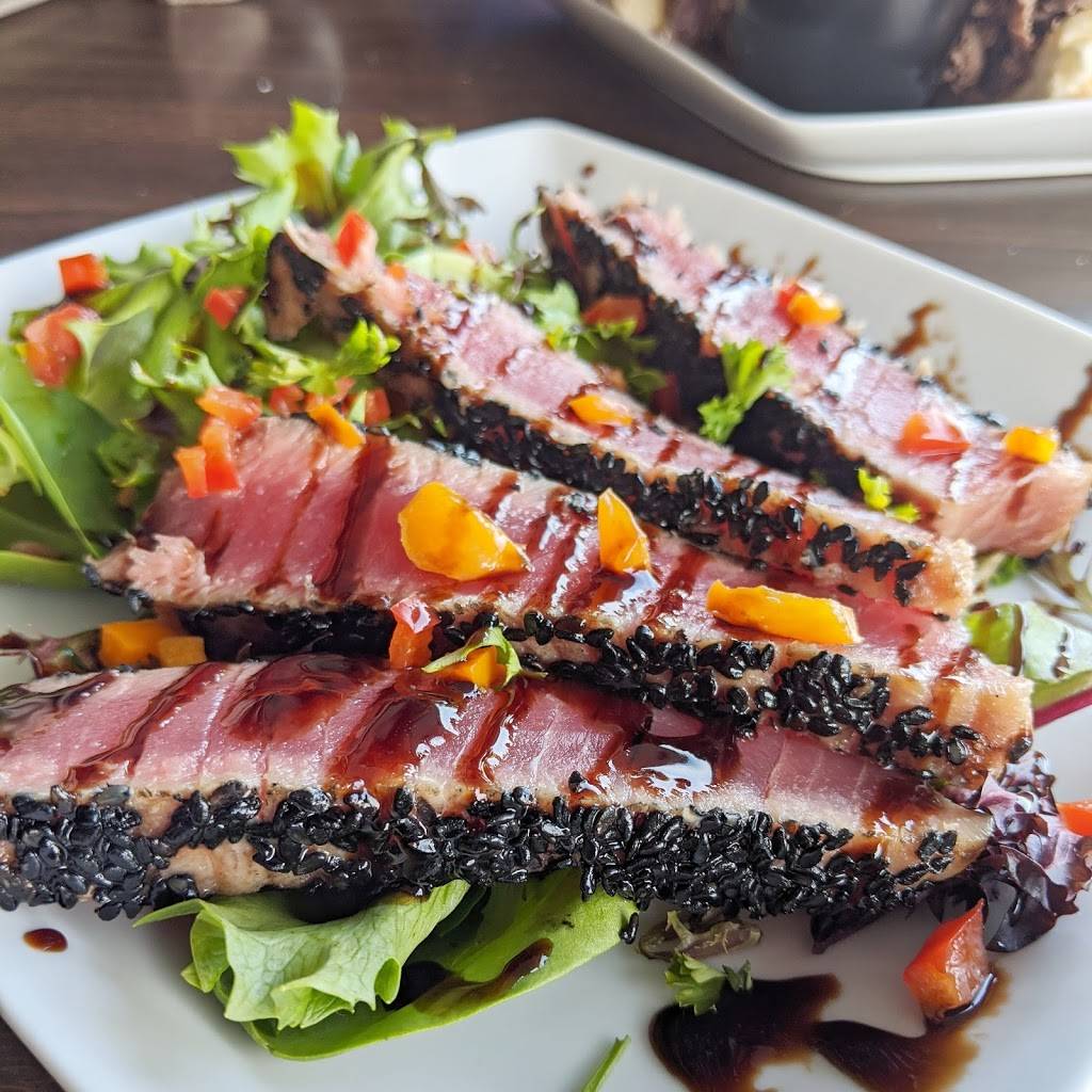 ShipWrecked Floribbean Bar & Grill | restaurant | 4587 N University Dr, Lauderhill, FL 33351, USA | 9545300166 OR +1 954-530-0166