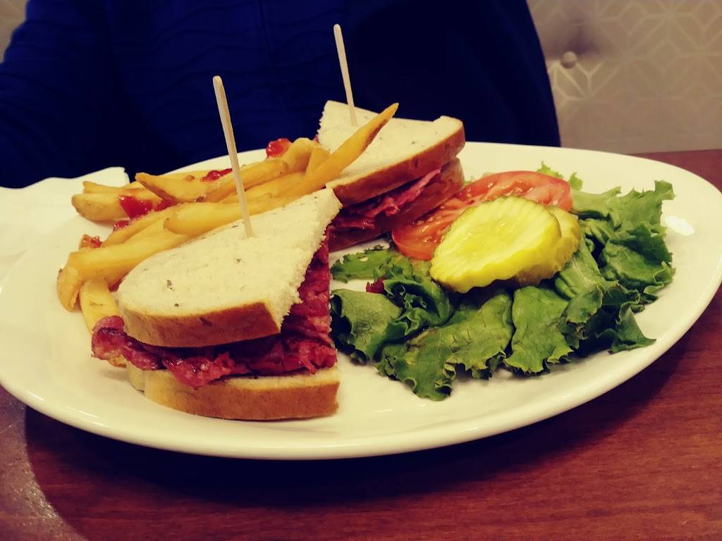 Simons Restaurant | restaurant | 2 Roosevelt Rd, Villa Park, IL 60181, USA | 6305300200 OR +1 630-530-0200