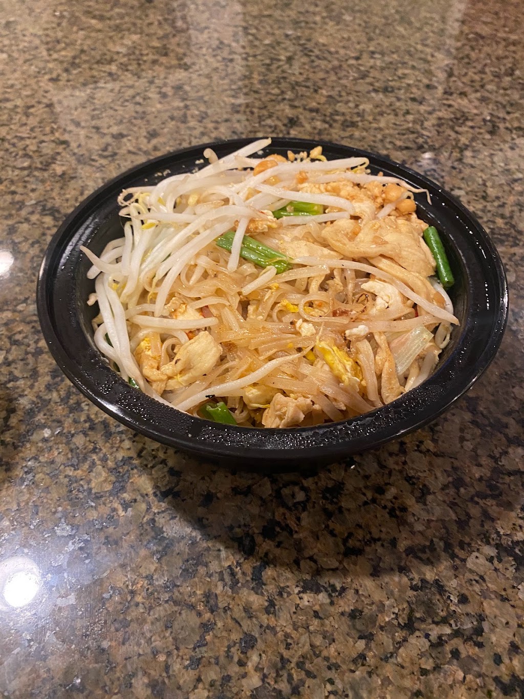 Thai Landing | restaurant | 525 E Belvedere Ave, Baltimore, MD 21212, USA | 4108140963 OR +1 410-814-0963