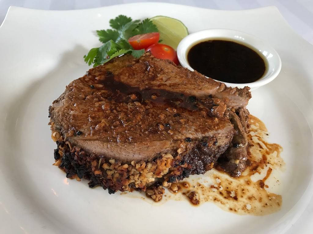 Candle Nut Restaurant | restaurant | 2101-1 Market St, Wilmington, NC 28403, USA | 9103992054 OR +1 910-399-2054