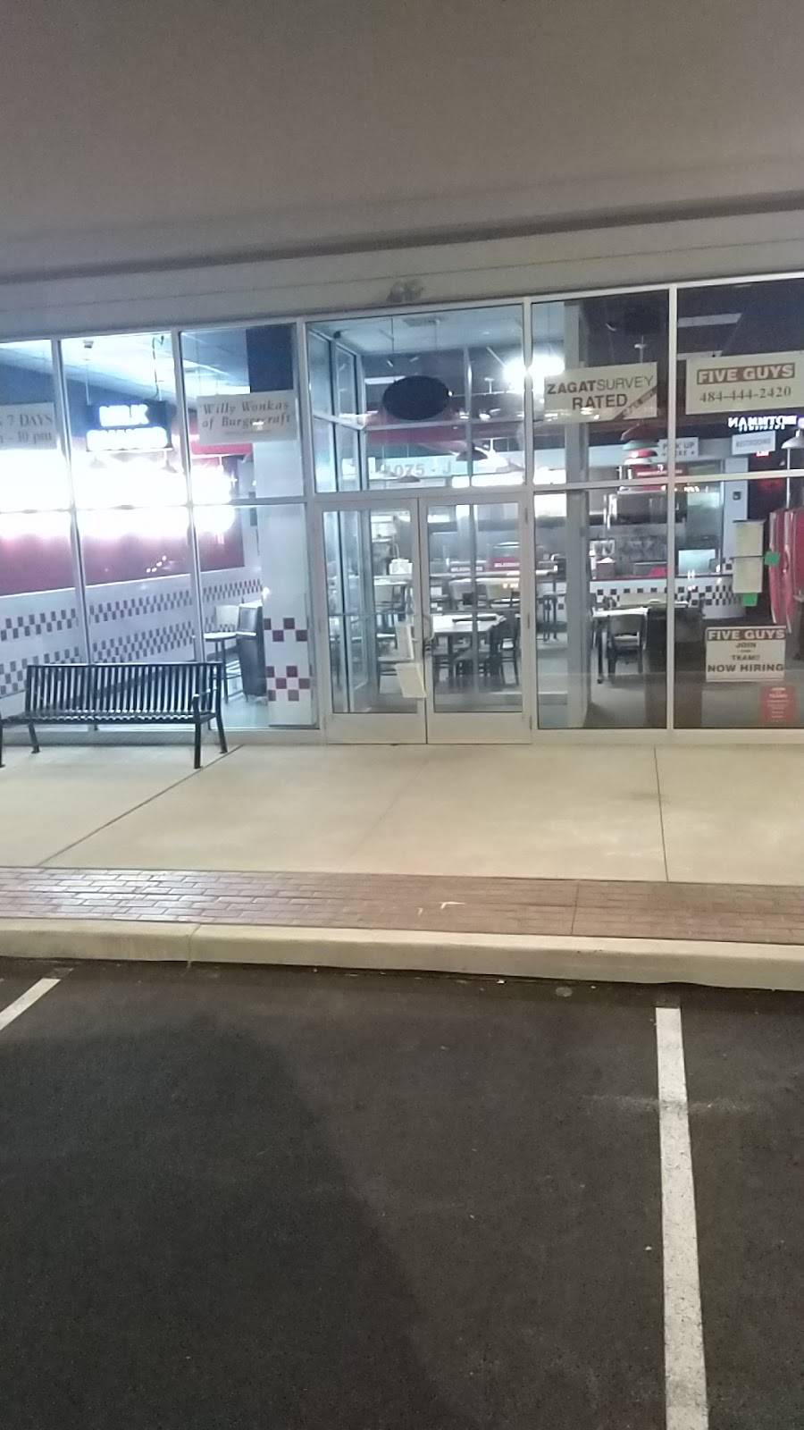 Five Guys | restaurant | 1075 W Baltimore Pike, Media, PA 19063, USA | 4844442420 OR +1 484-444-2420