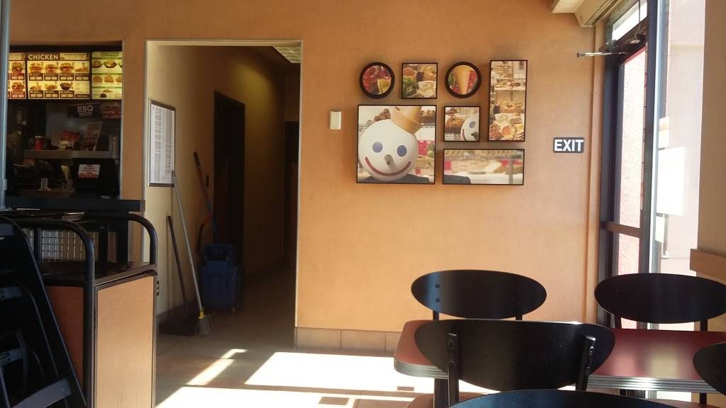 Jack in the Box | restaurant | 14398 County Line Rd, Delano, CA 93215, USA | 6617211132 OR +1 661-721-1132