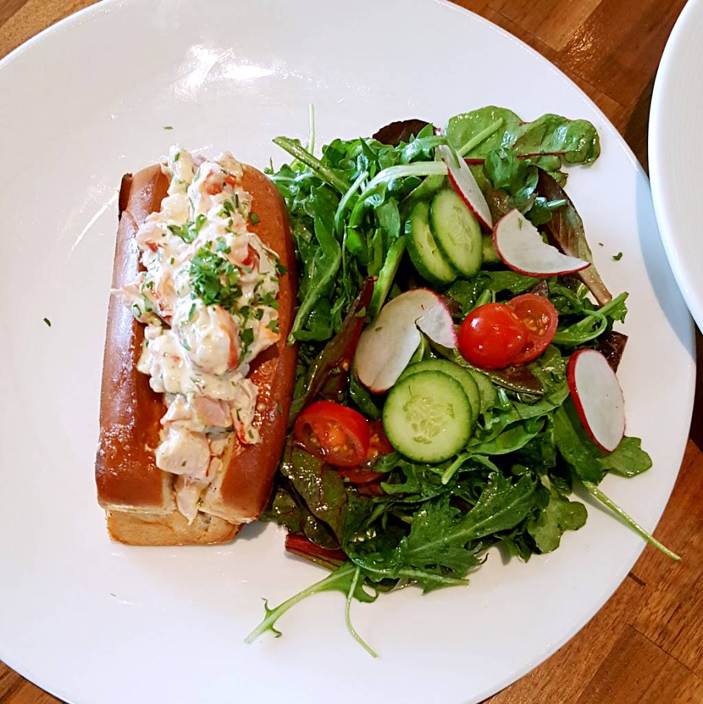 The Strand House | restaurant | 117 Manhattan Beach Blvd, Manhattan Beach, CA 90266, USA | 3105457470 OR +1 310-545-7470