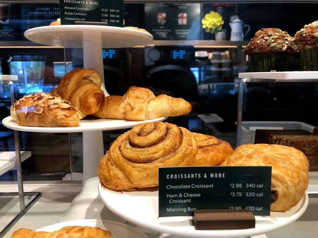 Starbucks | cafe | 18025 Ventura Blvd, Encino, CA 91316, USA | 8189966608 OR +1 818-996-6608